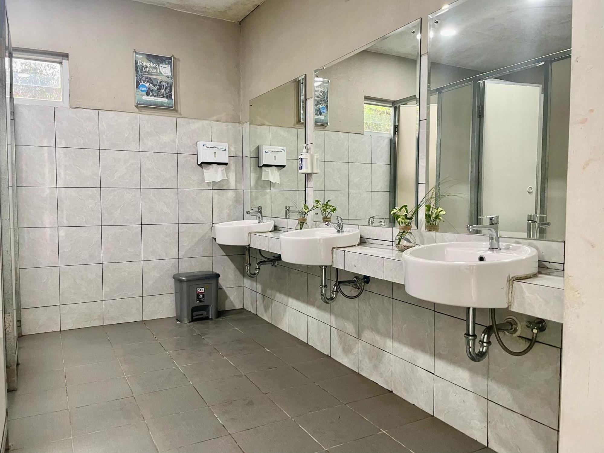 Heha Waterfall Suites & Camping Ground Paragajen المظهر الخارجي الصورة